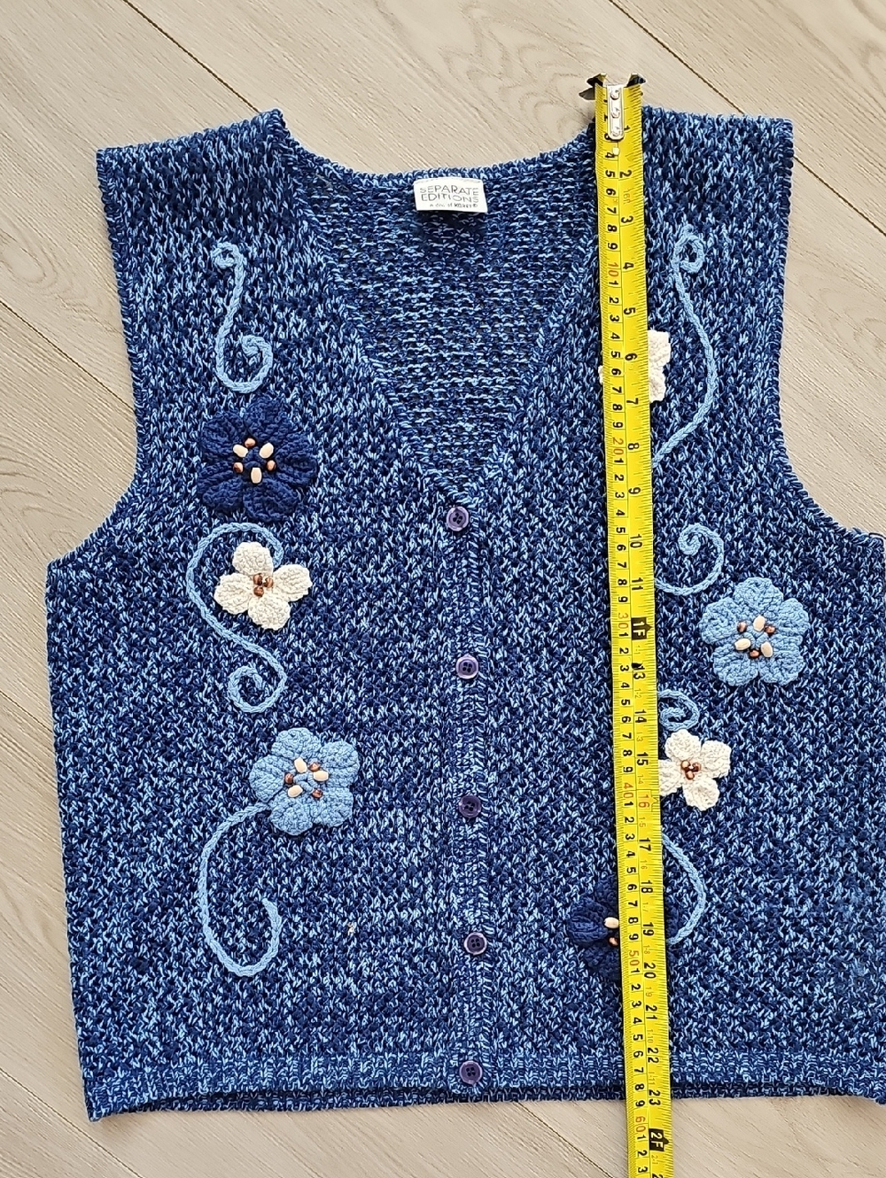 Vintage 90s Floral Embroidered Sweater Vest Blue Cottagecore Grandmacore, Small - Picture 11 of 12